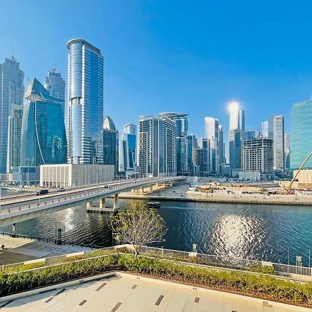 Bnbme - Churchill Tower Apartment Dubai Ngoại thất bức ảnh